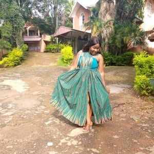 Meet your Posher, Bendela